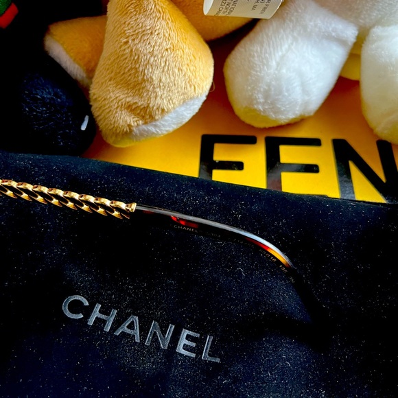 Authentic Chanel Sunglasses - Picture 7 of 9